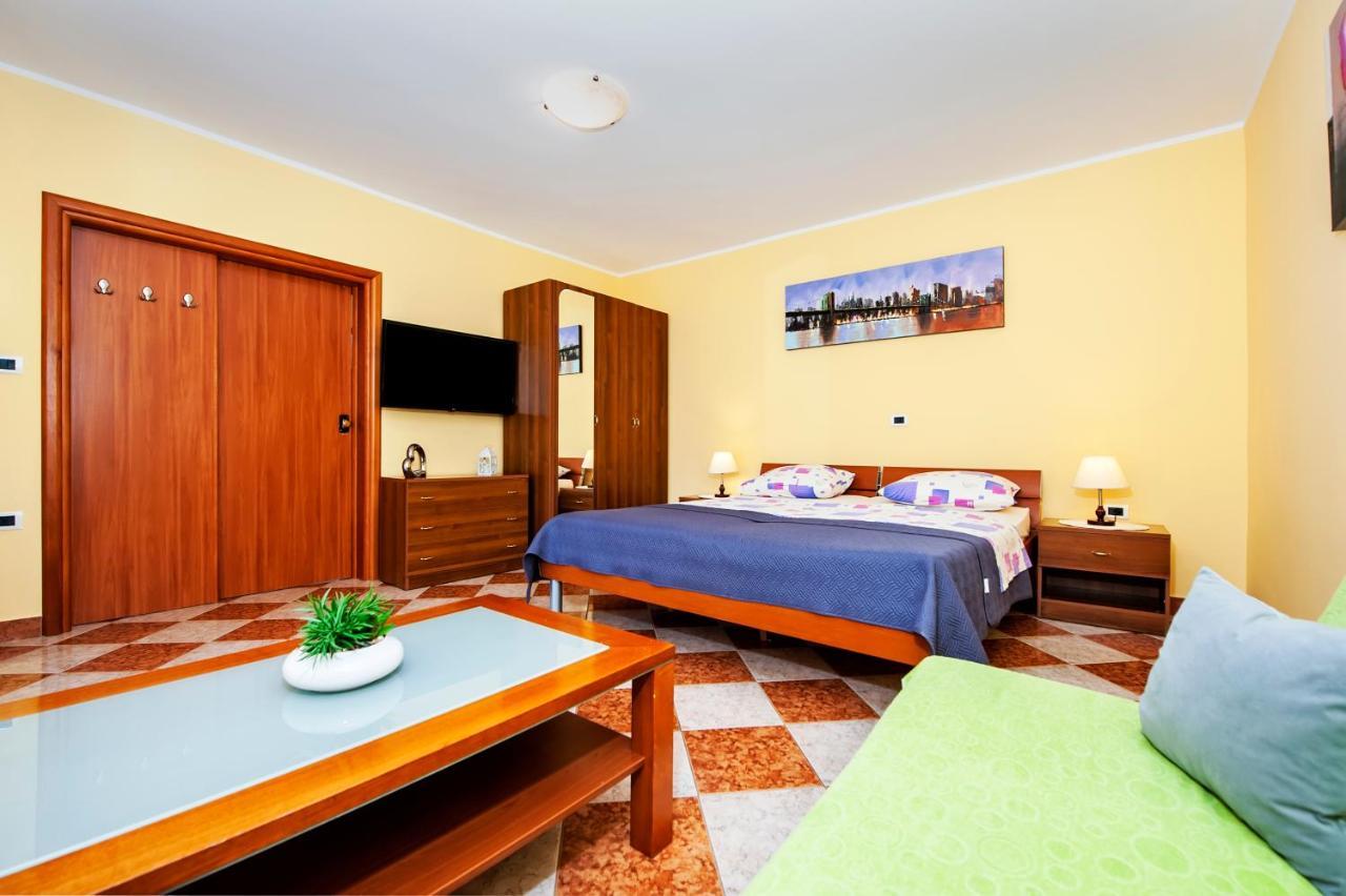 Apartmán Casa Leona Rovinj Exteriér fotografie