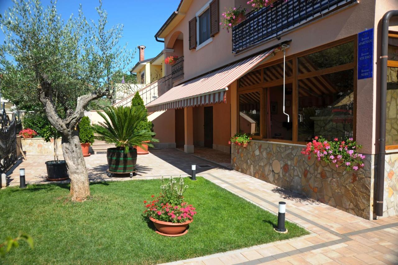 Apartmán Casa Leona Rovinj Exteriér fotografie